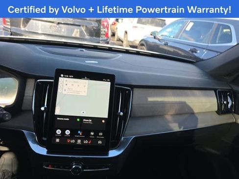 Certified 2025 Volvo XC90 B6 Plus image 11