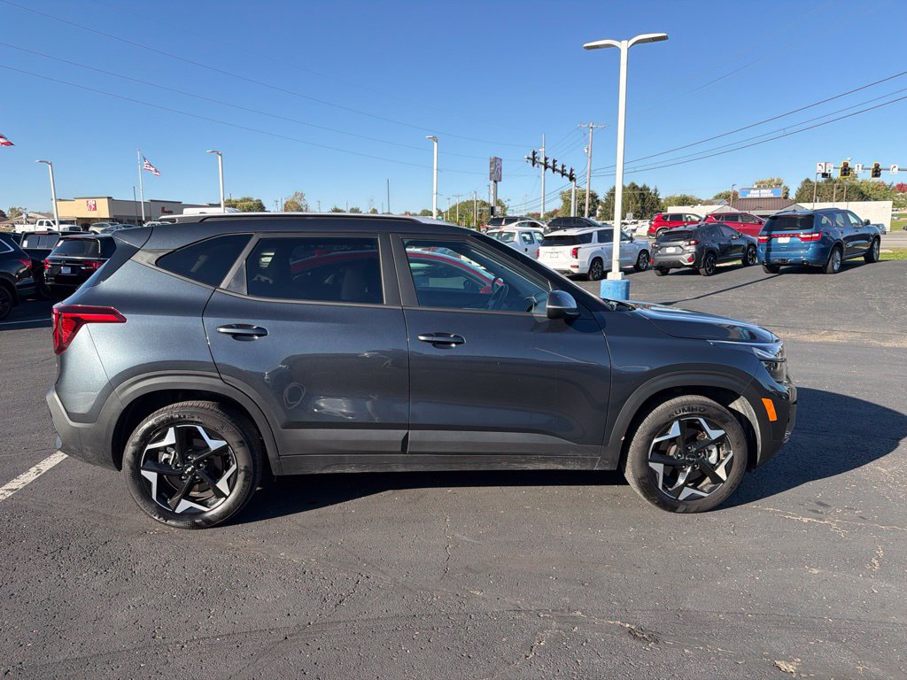 Used 2026 Kia Seltos S AWD/4WD image 7
