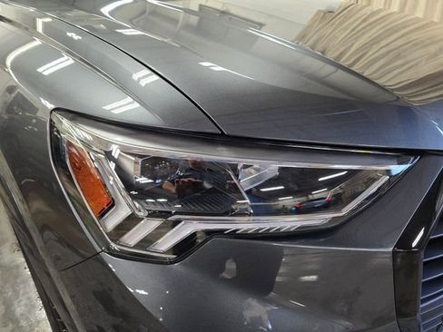 Used 2025 Audi Q3 2.0T Premium Plus w/ Premium Plus Package image 7