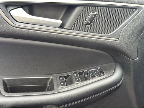 Used 2023 Ford Edge SEL w/ Convenience Package image 13