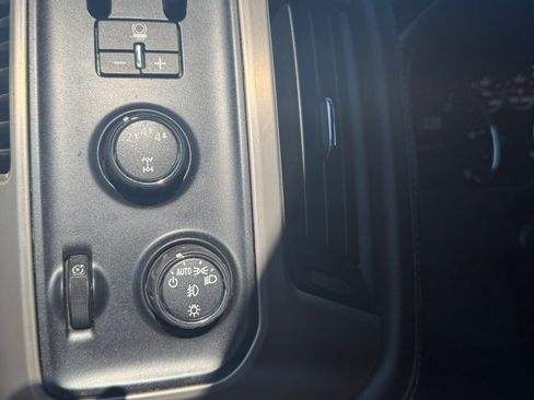 Used 2019 GMC Sierra 2500 Denali w/ Duramax Plus Package image 22
