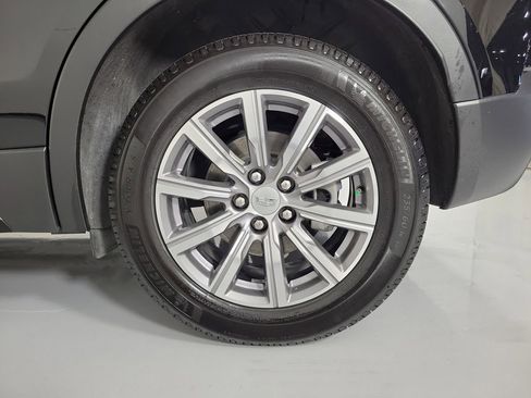 Certified 2023 Cadillac XT4 Sport w/ Cold Weather Package image 10