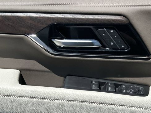 New 2026 GMC Yukon Denali w/ Advanced Technology Package AWD/4WD image 24