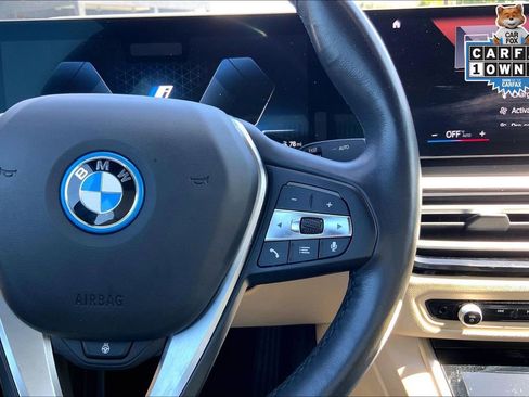 Used 2023 BMW i4 eDrive35 image 19