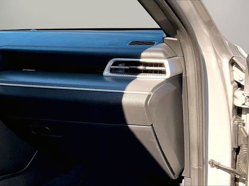 Used 2023 Kia K5 GT-Line w/ GT-Line Premium Package image 20