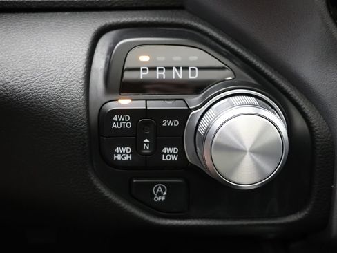 Used 2024 RAM 1500 Laramie AWD/4WD image 31