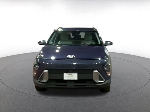 Used 2025 Hyundai Kona SEL image 14