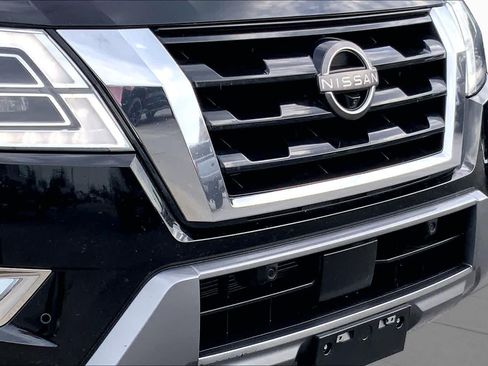 Used 2021 Nissan Armada Platinum w/ Captain's Chairs Package RWD image 27