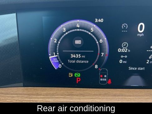 Used 2026 Volkswagen Tiguan SEL R-Line image 5