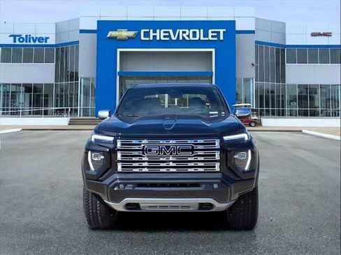 New 2026 GMC Canyon Denali w/ LPO, Denali Black Edition image 3