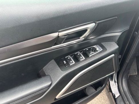 Used 2025 Kia Telluride S FWD image 14