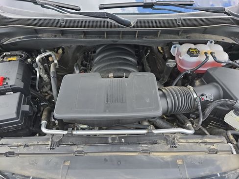 Used 2025 Chevrolet Suburban RST w/ Comfort Package AWD/4WD image 36