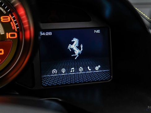 Used 2023 Ferrari 812 GTS RWD image 91