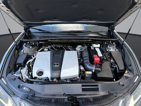 Certified 2025 Lexus ES 350 w/ Premium Package FWD image 14