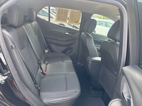 Used 2025 Buick Encore GX Preferred FWD image 24