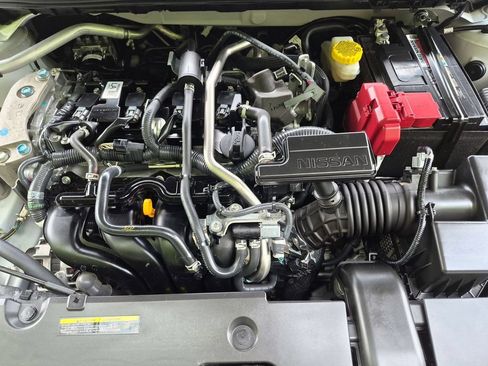 Used 2024 Nissan Sentra SV w/ SV Premium Package FWD image 30