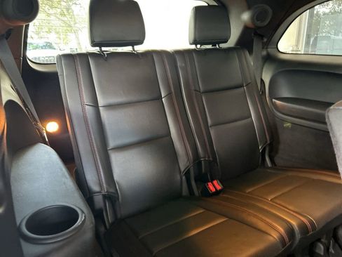 Used 2018 Dodge Durango R/T w/ Blacktop Package image 34