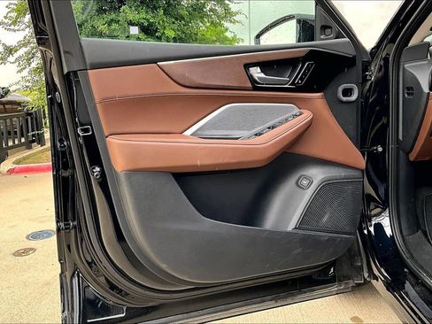 Certified 2025 Acura MDX SH-AWD w/ Advance Package image 22