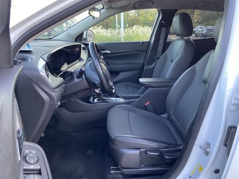 Used 2024 Buick Encore GX Preferred FWD image 35