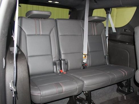 Used 2023 Chevrolet Suburban RST w/ Sport Performance Package image 22