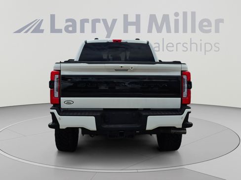 Used 2026 Ford F250 Platinum AWD/4WD image 4