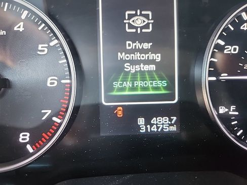 Used 2020 Subaru Outback Touring XT AWD/4WD image 8