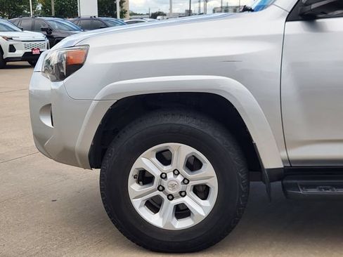 Used 2021 Toyota 4Runner SR5 Premium AWD/4WD image 8