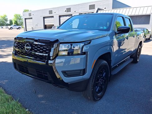 New 2026 Nissan Frontier SV w/ SV Convenience Package AWD/4WD image 3