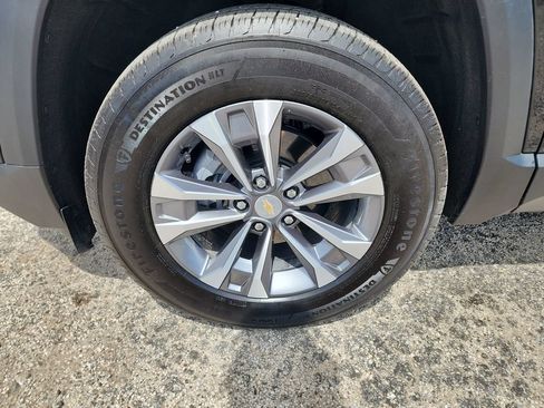 Certified 2026 Chevrolet Equinox LT FWD image 10