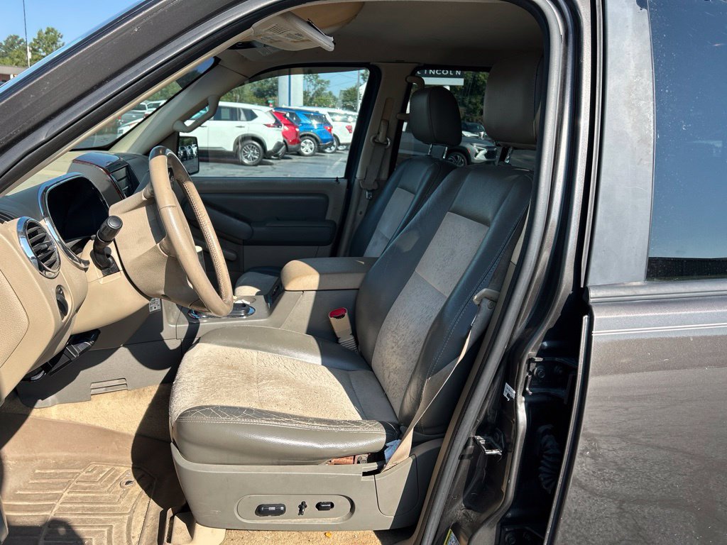 Used 2007 Ford Explorer Eddie Bauer RWD image 11