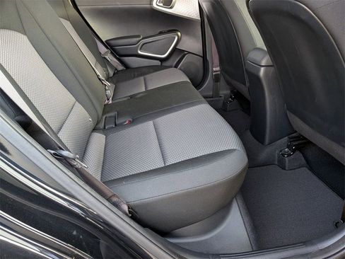 Used 2024 Kia Soul LX w/ Option Group 015 image 27