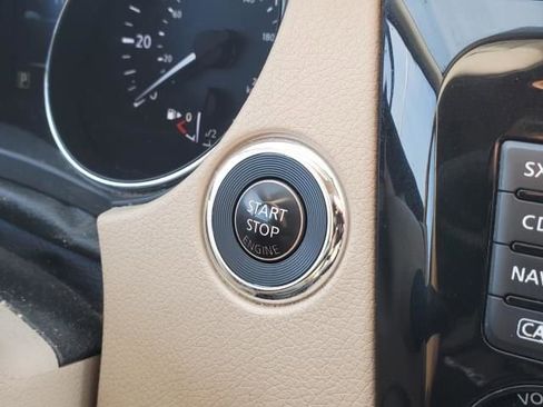 Used 2014 Nissan Rogue SL w/ SL Premium Package image 35