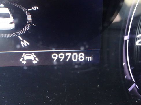 Used 2018 Genesis G80 3.8 AWD/4WD image 14