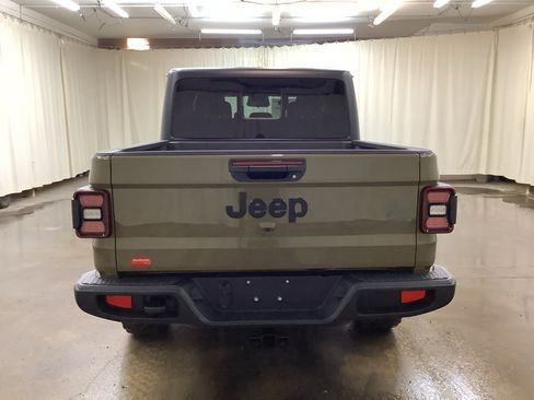 New 2026 Jeep Gladiator Willys AWD/4WD image 6