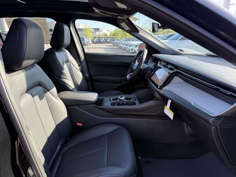 New 2026 Jeep Cherokee Limited AWD/4WD image 15