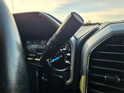 Used 2019 Ford F250 Lariat w/ Lariat Value Package image 22