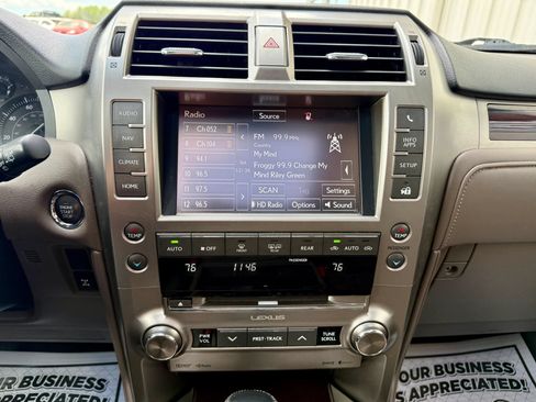 Used 2019 Lexus GX 460 Premium AWD/4WD image 26
