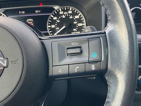 Used 2023 Nissan Rogue SL w/ SL Premium Package FWD image 19