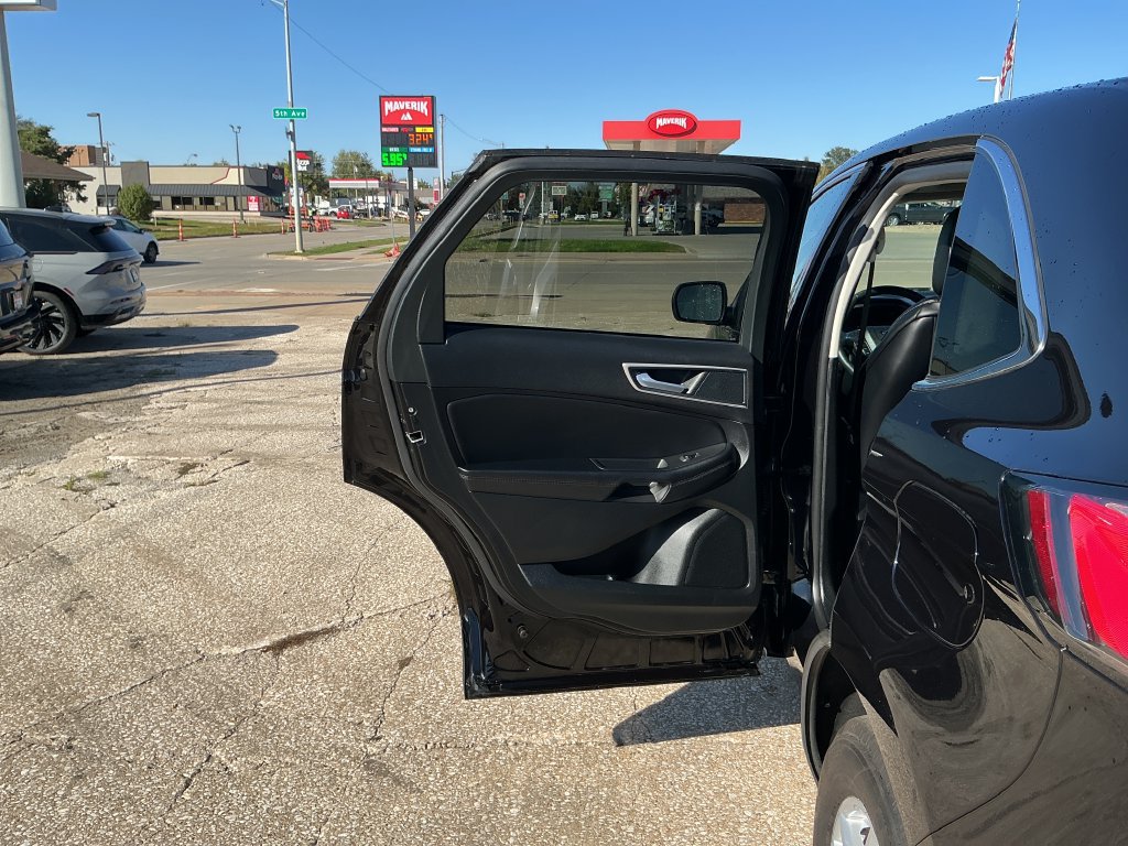 Used 2024 Ford Edge SEL w/ Convenience Package AWD/4WD image 23