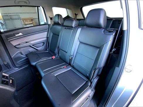 Used 2022 Volkswagen Atlas SE image 20