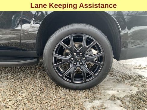 Used 2023 Chevrolet Suburban RST w/ Luxury Package image 9