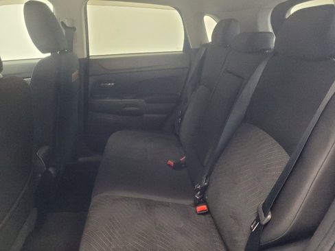 Used 2015 Mitsubishi Outlander Sport SE AWD/4WD image 18
