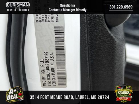 Used 2025 Jeep Grand Cherokee Altitude AWD/4WD image 28