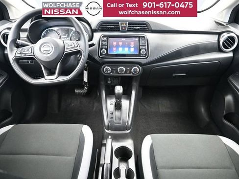 Used 2025 Nissan Versa S w/ Trunk Package image 9