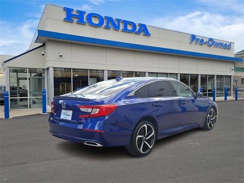Used 2019 Honda Accord Sport image 4