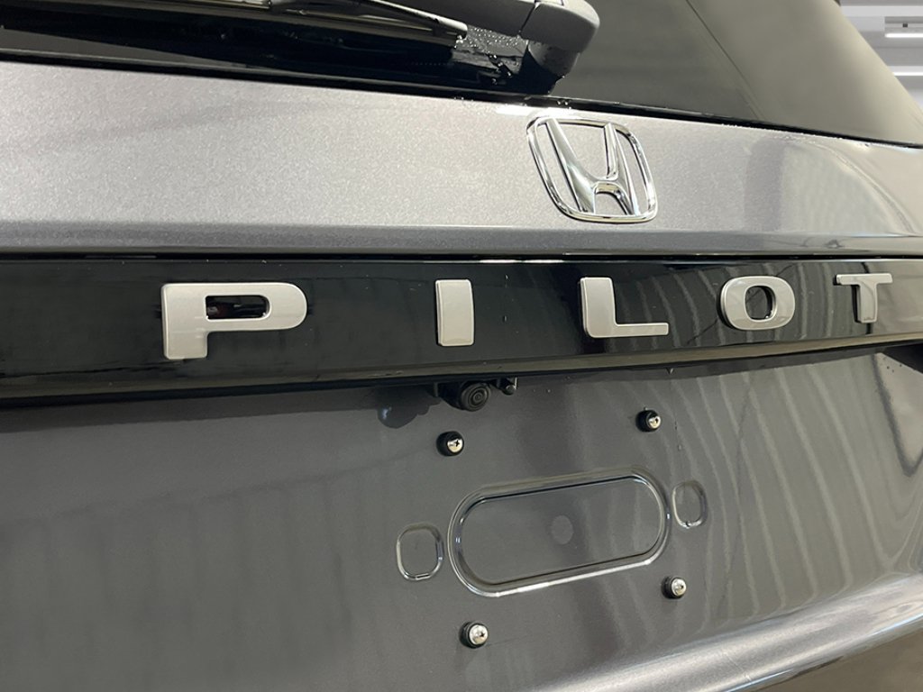 New 2026 Honda Pilot Elite image 8