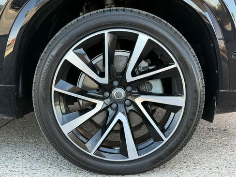 Used 2019 Volvo XC90 T6 Momentum w/ Advanced Package AWD/4WD image 25