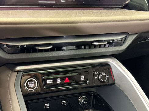 New 2026 Audi Q5 Premium image 20