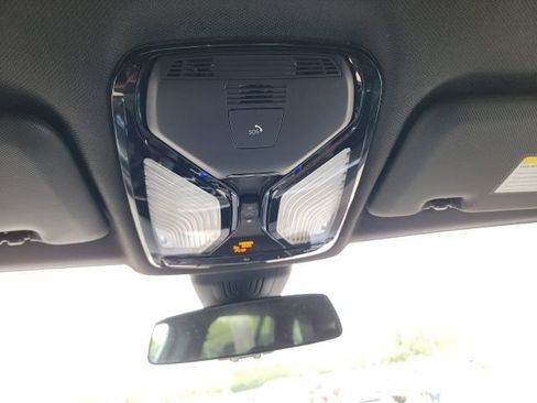 Used 2021 BMW X5 xDrive40i w/ Premium Package image 22