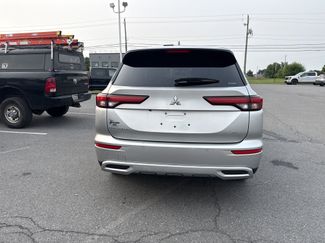 Used 2024 Mitsubishi Outlander SE AWD/4WD video 4